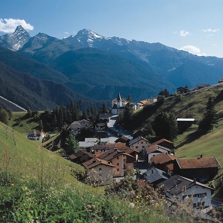 Boutique-Hotel Garni Bellevue Davos Wiesen Exterior foto