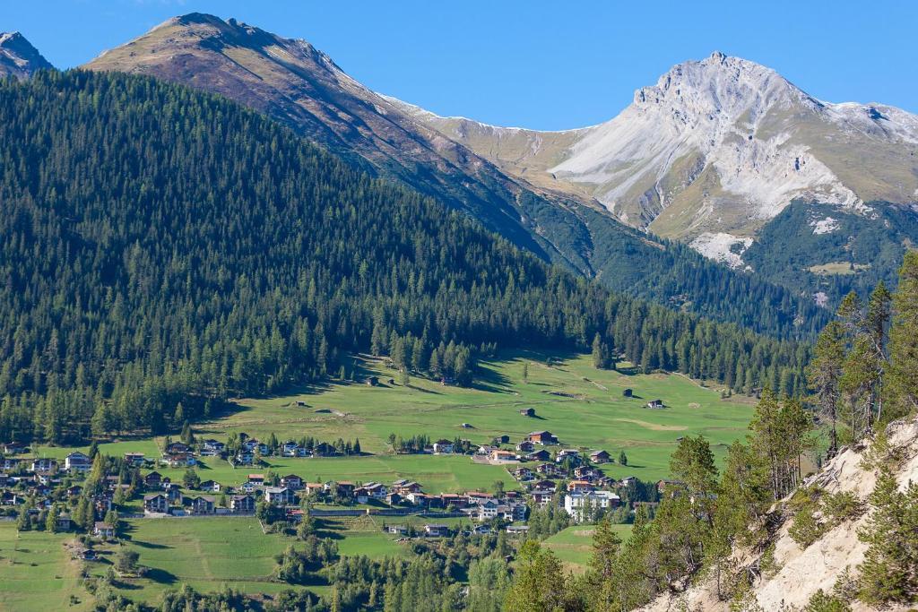 Boutique-Hotel Garni Bellevue Davos Wiesen Exterior foto